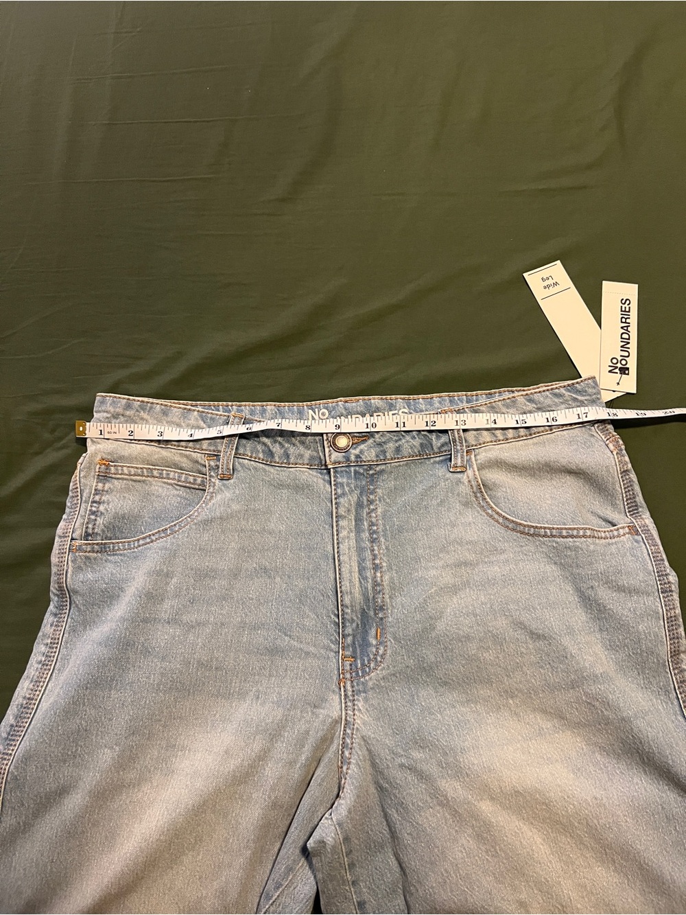 Light Blue Wide-Leg Mid Rise Jeans Size 12 - Picture 6 of 8